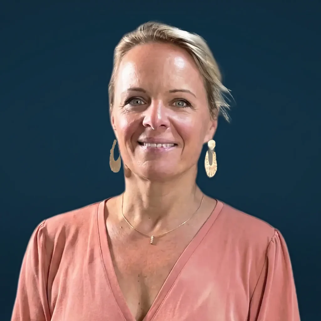 Portrait of Prof. Dr. Eva van Rooij, Co-founder and Chief Executive Officer of Revier Therapeutics
